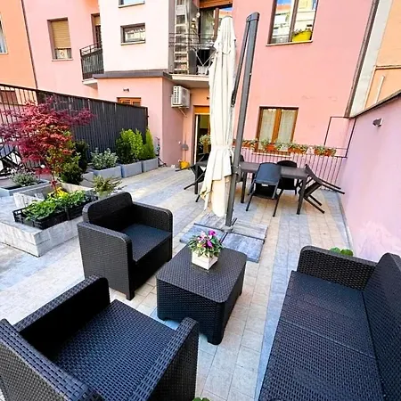 Terrace Charming In Milano Centrale Exterior foto